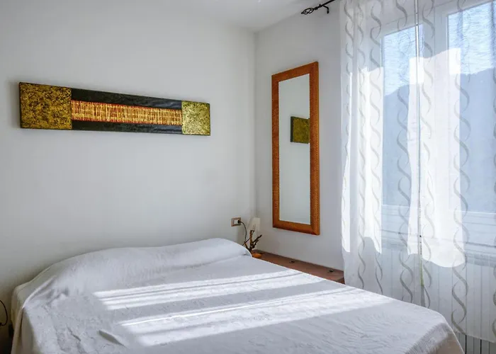 2 Bedroom Awesome In Terrile Appartement Uscio